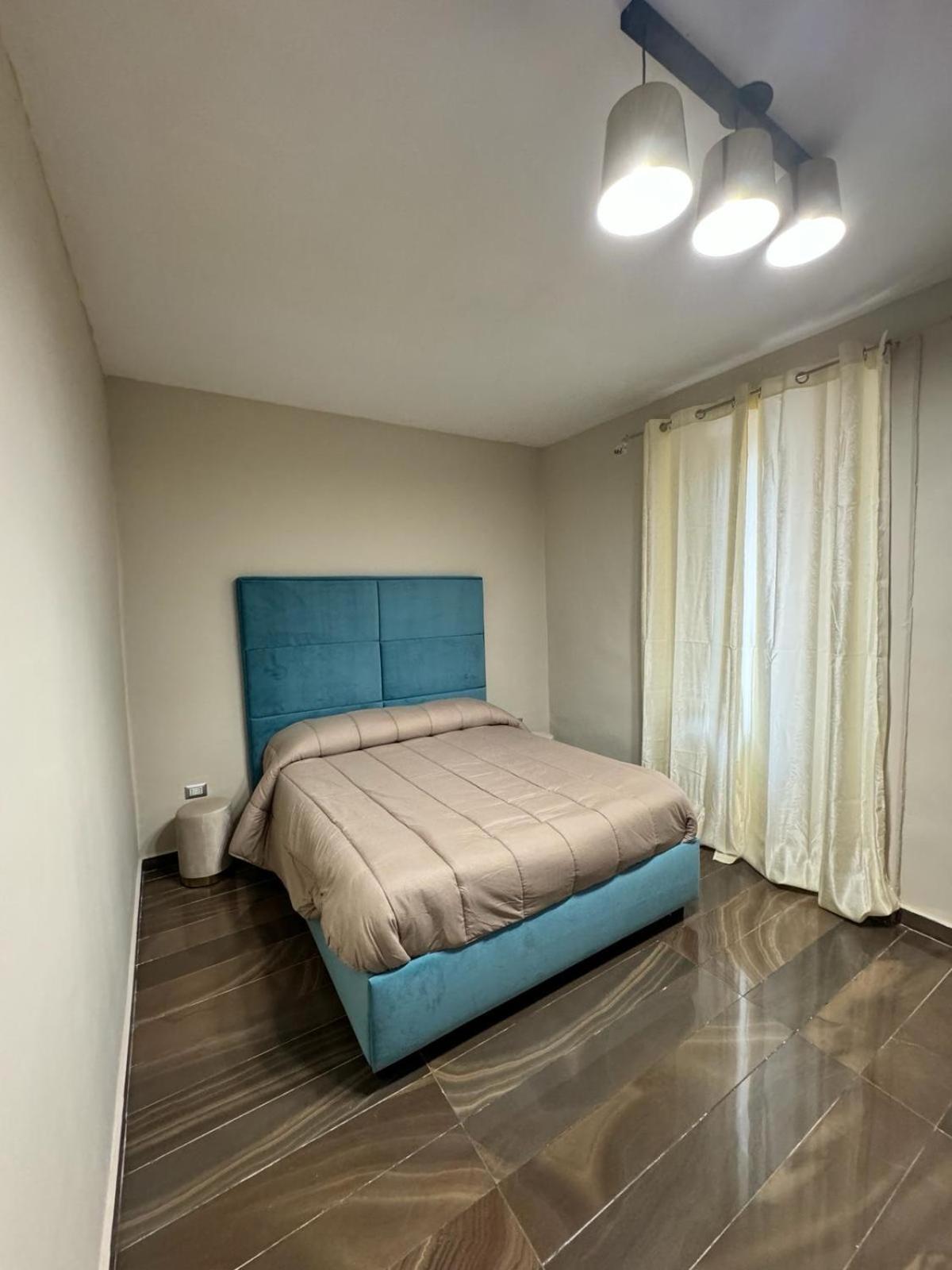 Room Station Giulia Naples Exterior photo