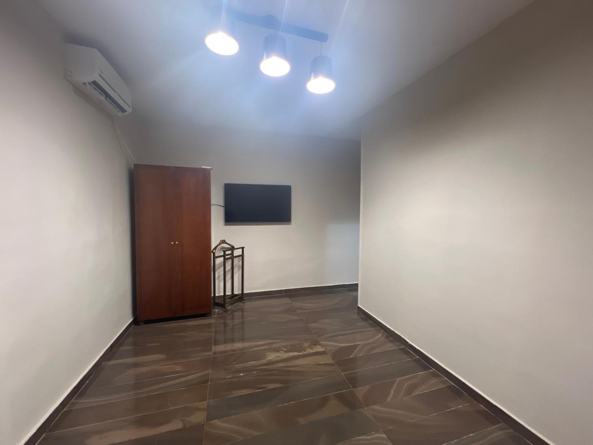 Room Station Giulia Naples Exterior photo