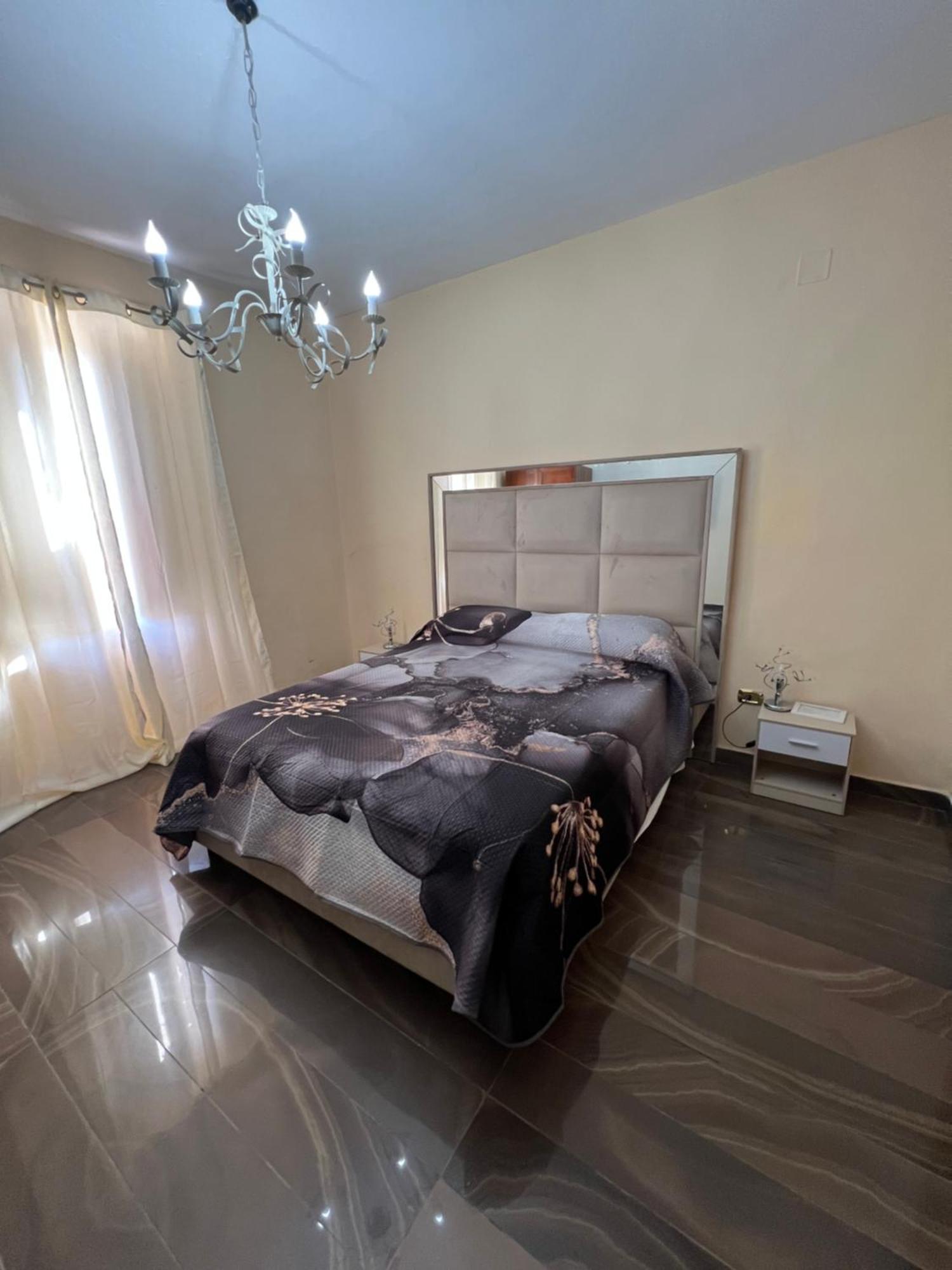 Room Station Giulia Naples Exterior photo